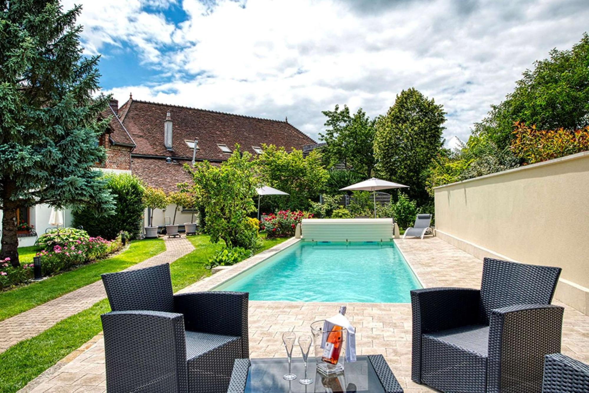 Logis Maison Gublin - Auberge du Lac Mesnil-Saint-Père Exterior foto